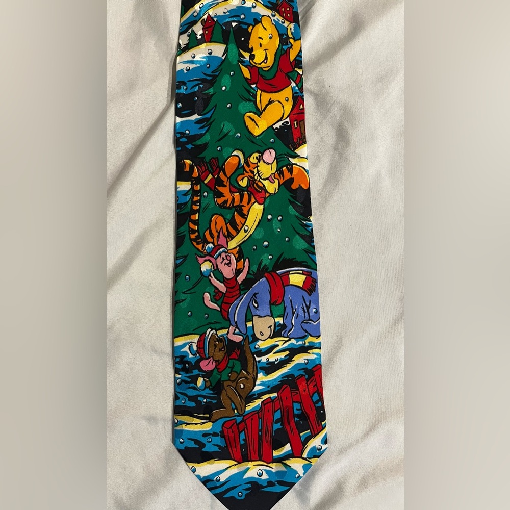 Vintage Disney Winnie the Pooh silk tie
